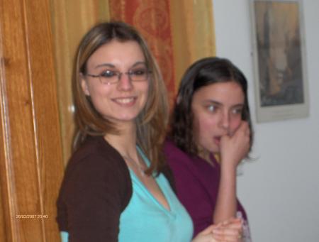 delphoune & sabrina